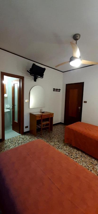 Hotel Isolabella Bussoleno Exterior photo